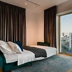 Apartment Mido View With Parking And Self Check-in *