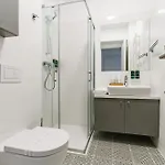 Mido View With Parking And Self Check-in Apartment *