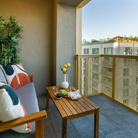 Mido View With Parking And Self Check-in ブカレスト